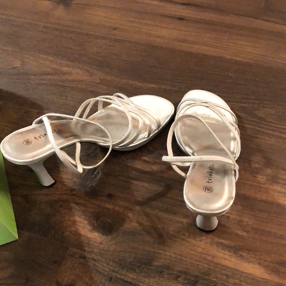 Silver dress shoes - Picture 6 of 9